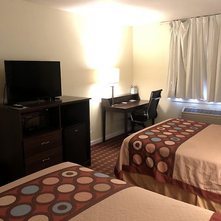 Super 8 By Wyndham Plover Stevens Point Area Esterno foto