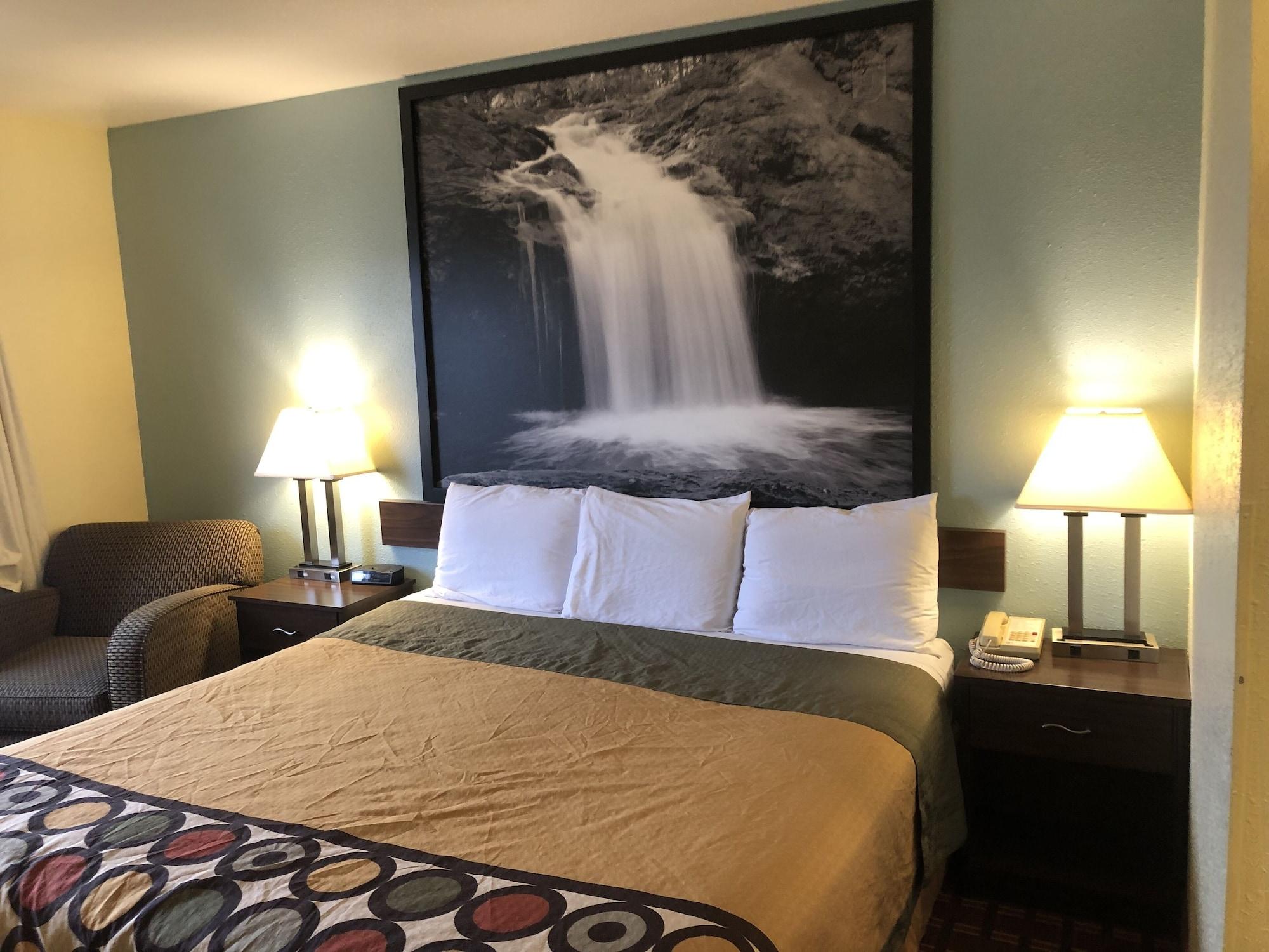 Super 8 By Wyndham Plover Stevens Point Area Esterno foto